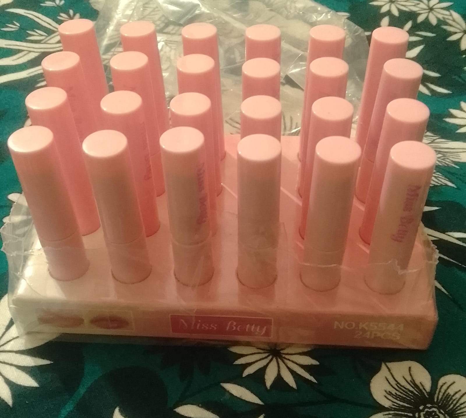 2 In 1 Jelly Shiny Shimmering Eyeshadow Stick