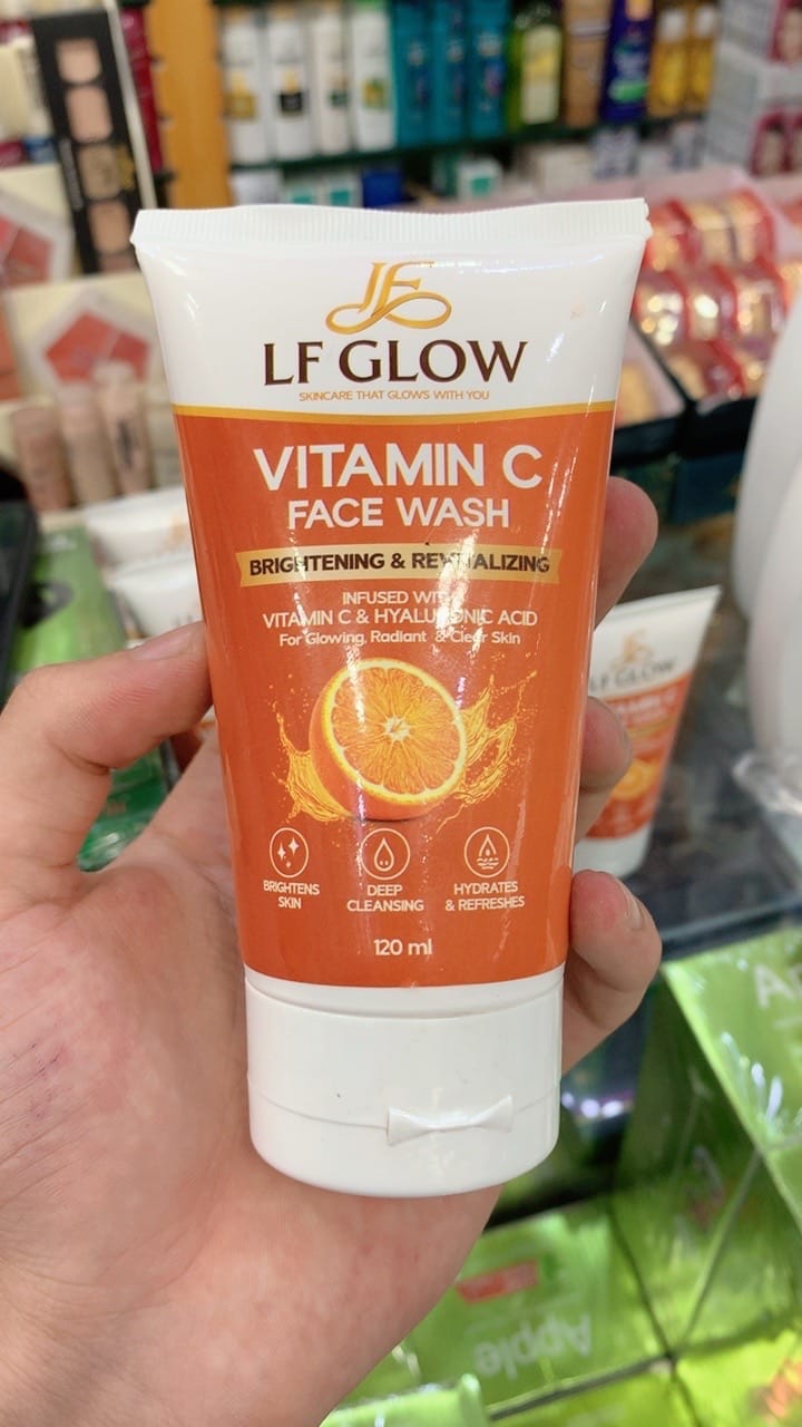 LF GLOW Vitamin C Face Wash - Brightening & Revitalizing (120 ml)